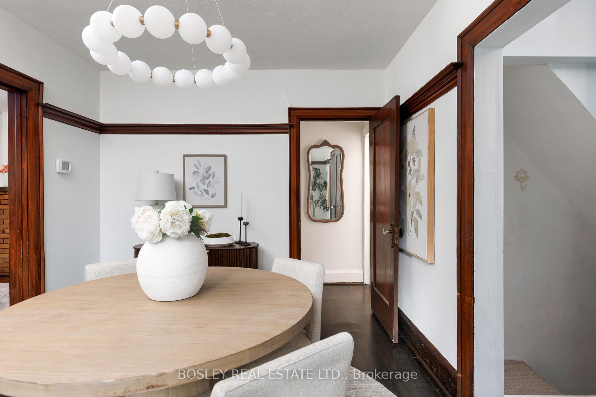 Photo 10 of 247 Gainsborough Road, Toronto, Woodbine Corridor — HOMEH