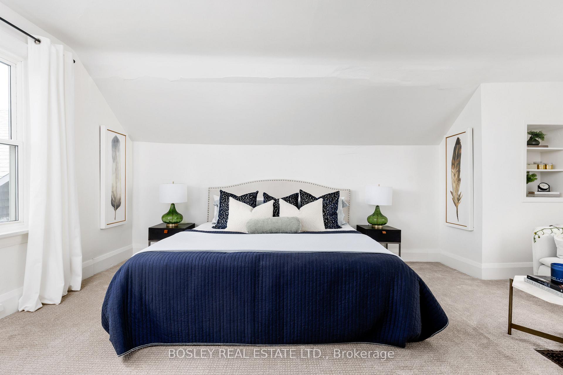 Photo 14 of 247 Gainsborough Road, Toronto, Woodbine Corridor — HOMEH