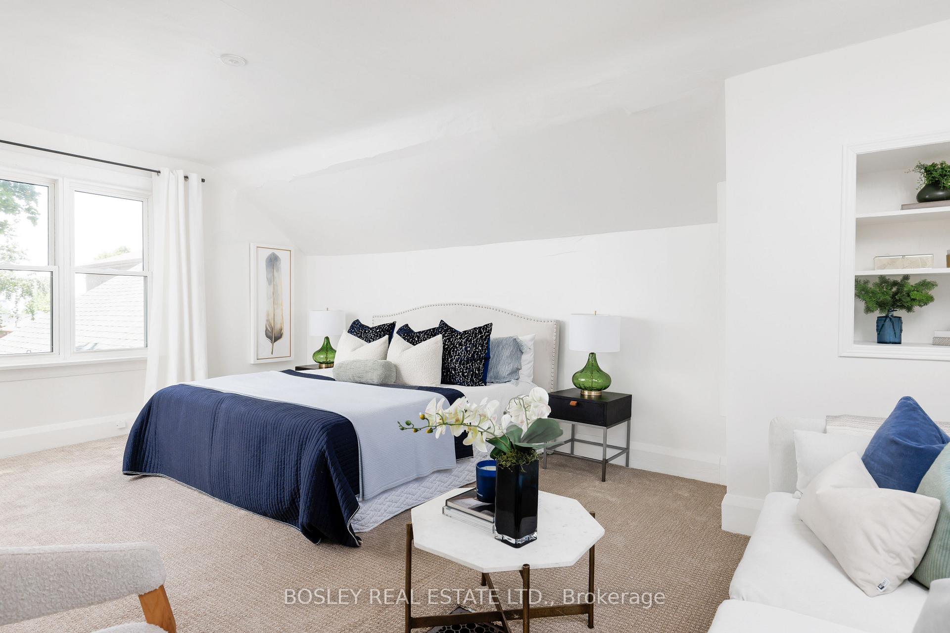 Photo 19 of 247 Gainsborough Road, Toronto, Woodbine Corridor — HOMEH