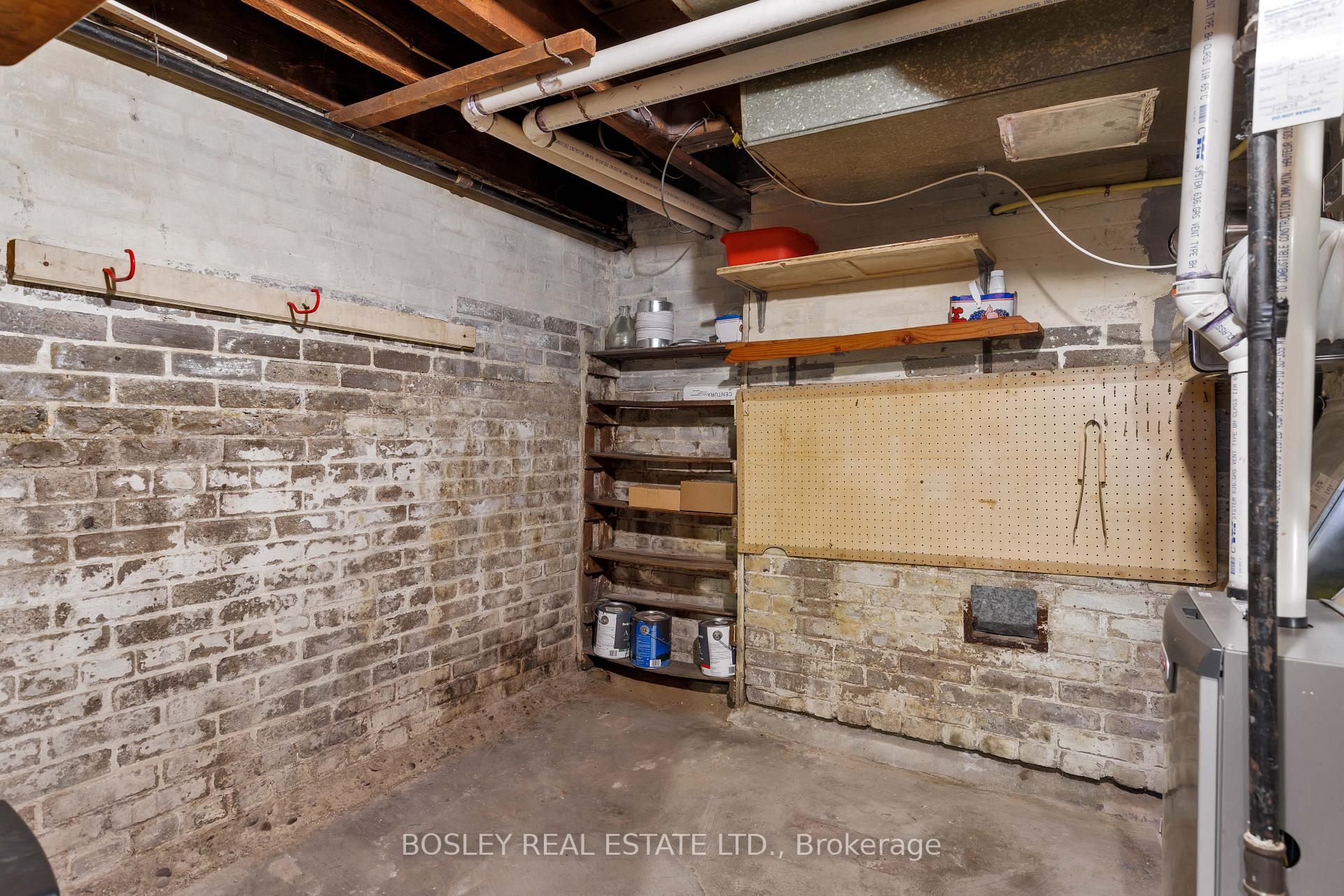 Photo 26 of 247 Gainsborough Road, Toronto, Woodbine Corridor — HOMEH
