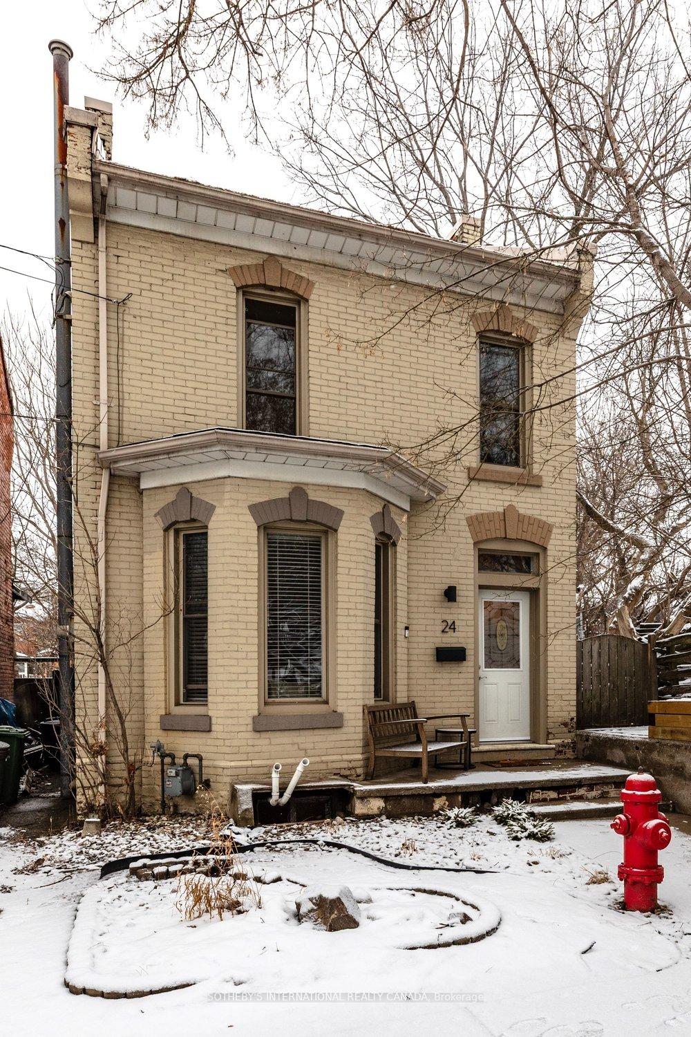 Photo 2 of 24 Baillie Street, Hamilton, Corktown — HOMEH