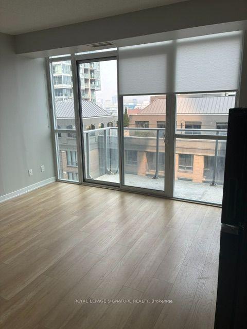 Photo 6 of Unit 1707, 126 Simcoe Street, Toronto, Waterfront Communities — HOMEH
