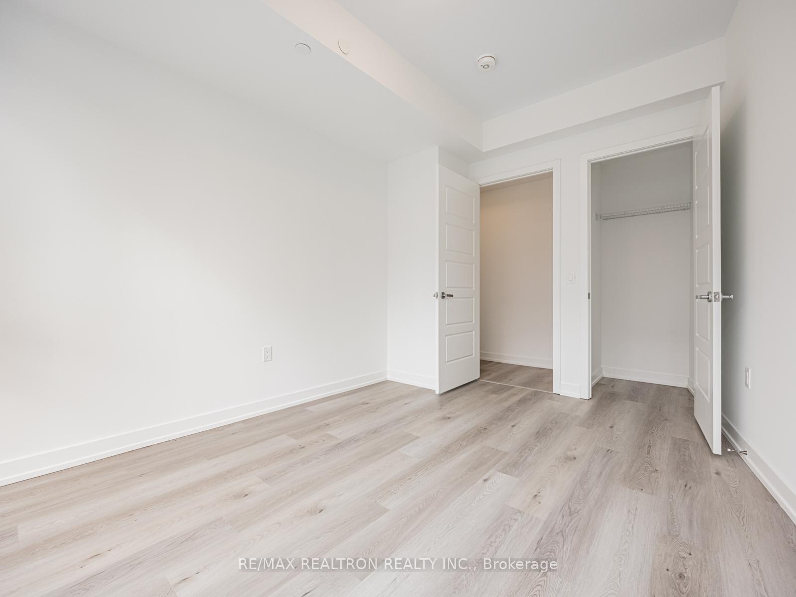 Photo 21 of Unit 428, 333 Sunseeker Avenue, Innisfil, Rural Innisfil — HOMEH