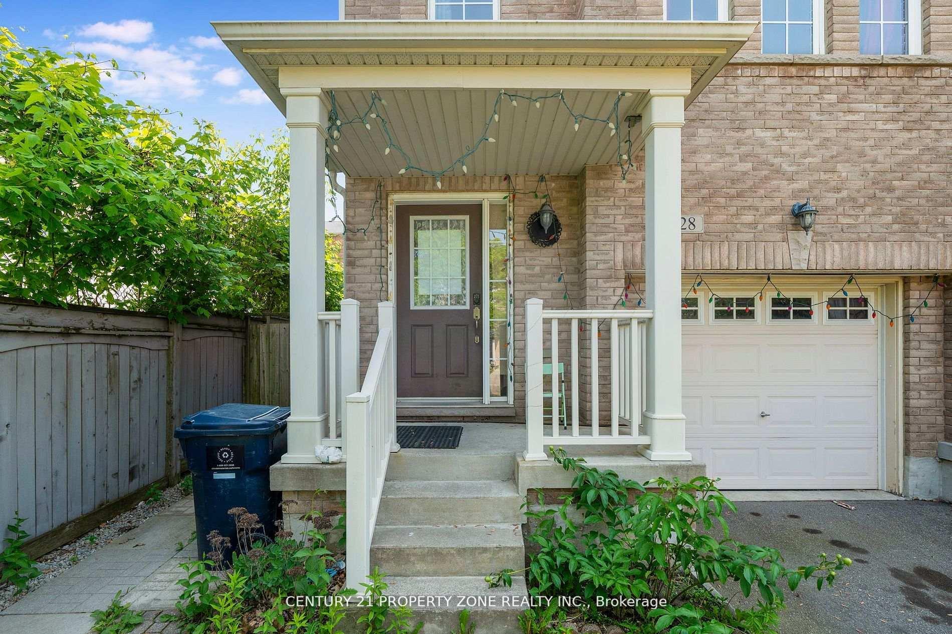Photo 6 of 28 Seminoff Street, Scarborough, Clairlea-Birchmount — HOMEH