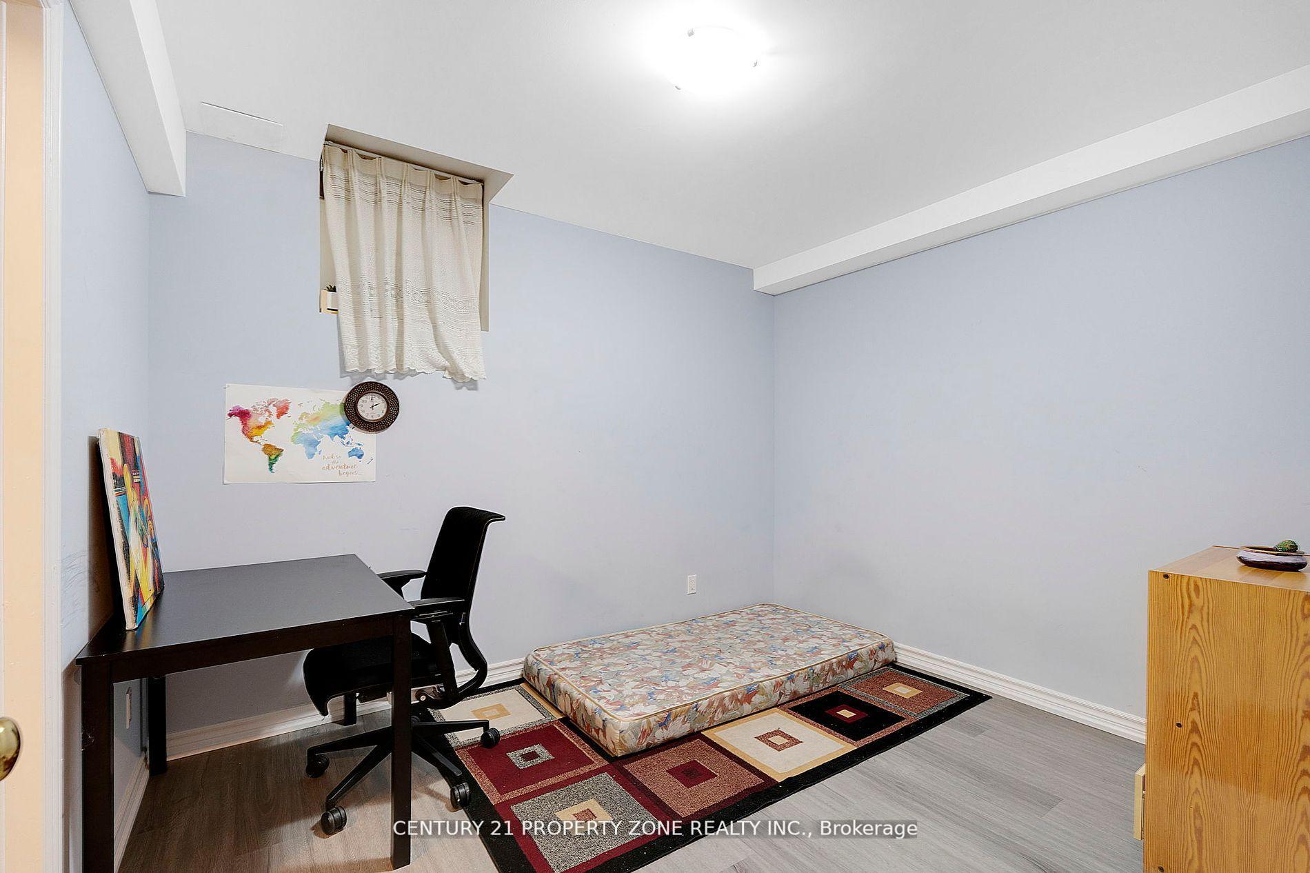 Photo 23 of 28 Seminoff Street, Scarborough, Clairlea-Birchmount — HOMEH