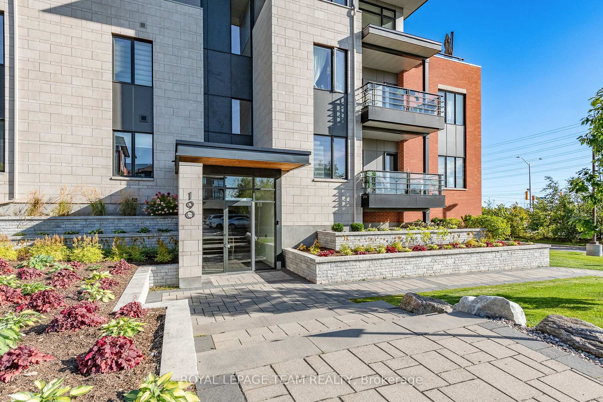 Photo 2 of Unit 104, 190 Boundstone Way, Ottawa, Kanata - Kanata Lakes/Heritage Hills — HOMEH