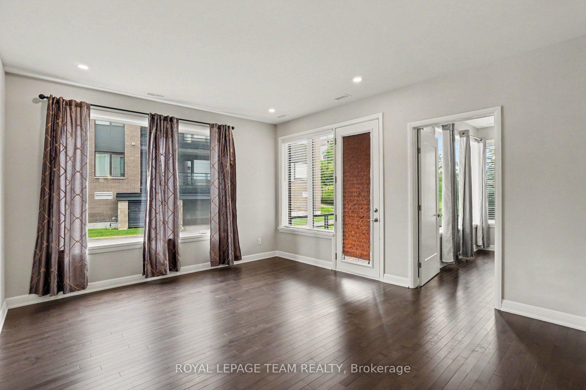 Photo 4 of Unit 104, 190 Boundstone Way, Ottawa, Kanata - Kanata Lakes/Heritage Hills — HOMEH