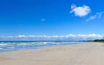 Photo 3 of Unit Unit A, 274 Coastline Drive, Wasaga Beach — HOMEH