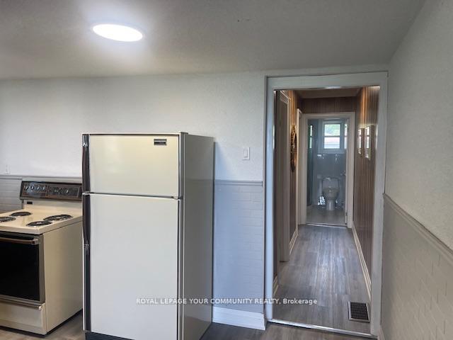 Photo 8 of Unit Unit A, 274 Coastline Drive, Wasaga Beach — HOMEH