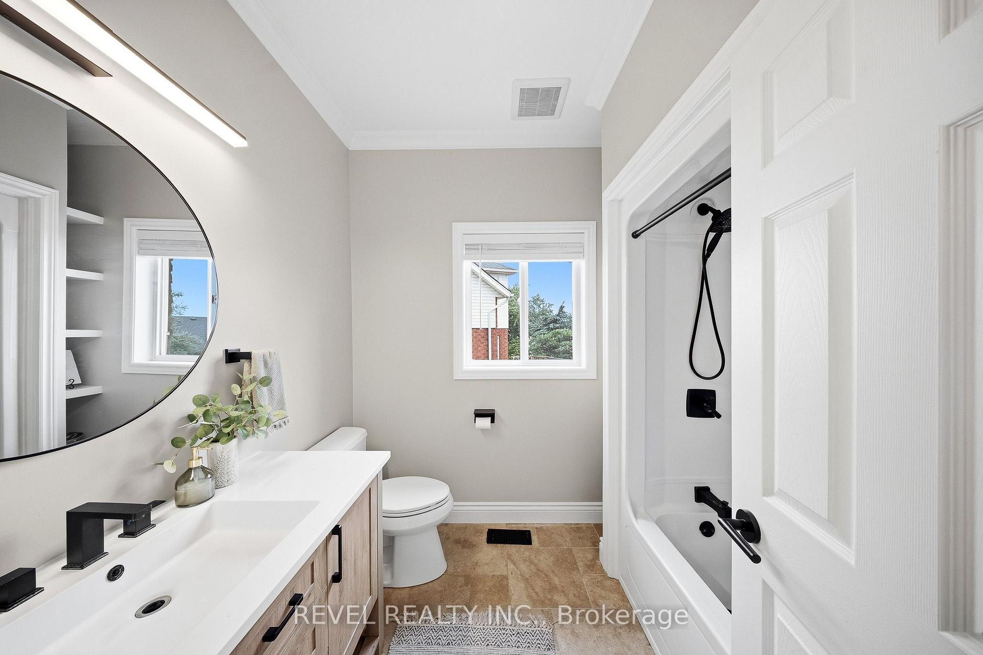 Photo 16 of 91 Biscayne Crescent, Orangeville — HOMEH