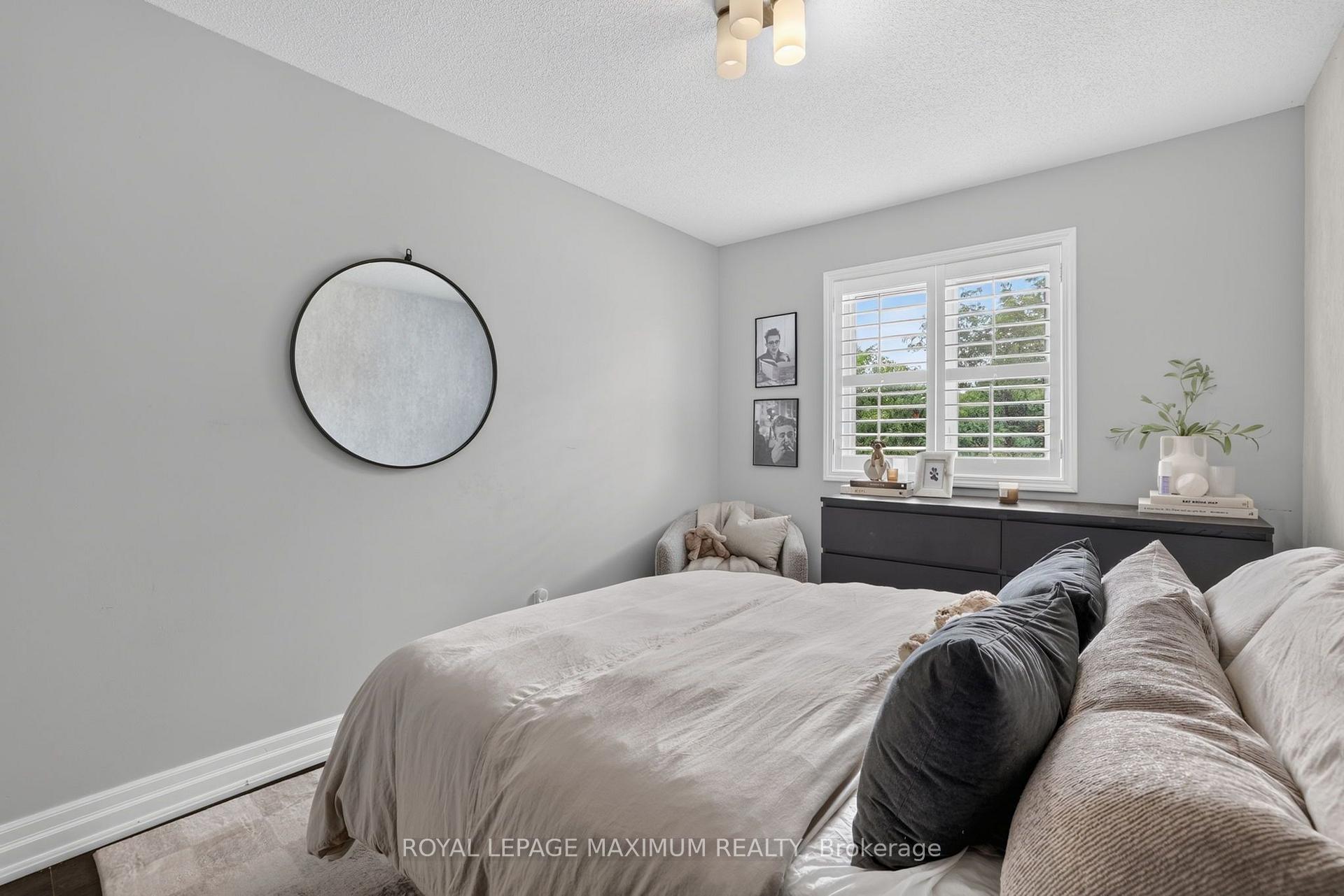 Photo 27 of 6 Jensen Court, Vaughan, Maple — HOMEH