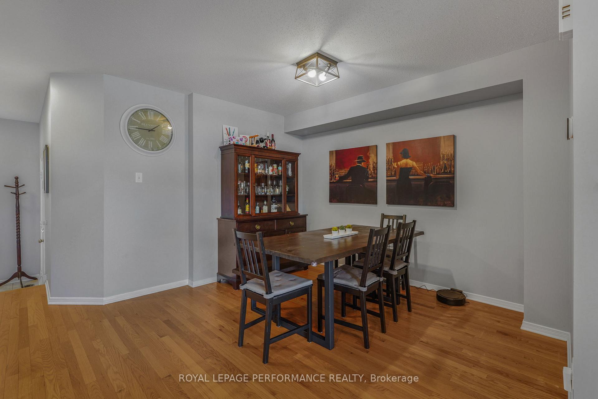 Photo 8 of 172 Colliston Crescent, Ottawa, Ridgemont — HOMEH