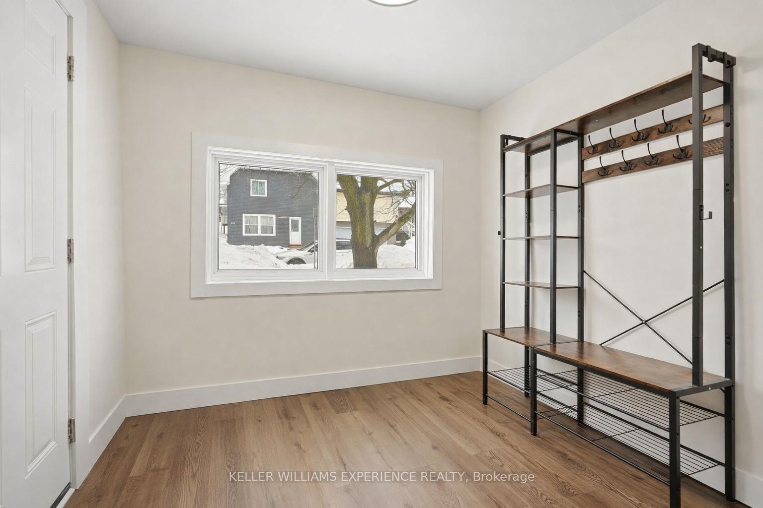 Photo 4 of 240 Ruby Street, Midland — HOMEH