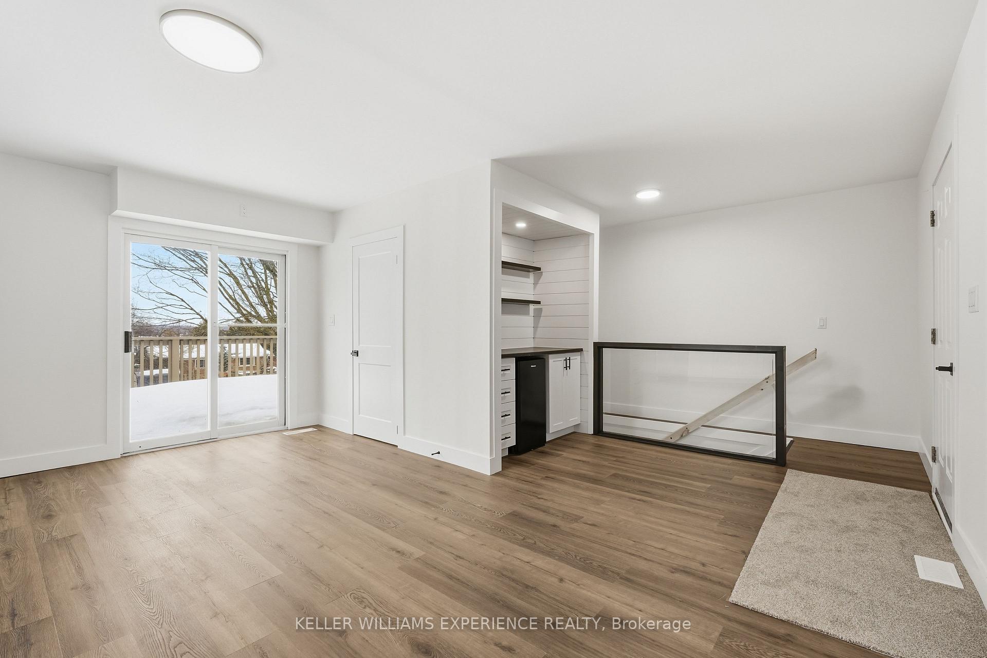 Photo 14 of 240 Ruby Street, Midland — HOMEH