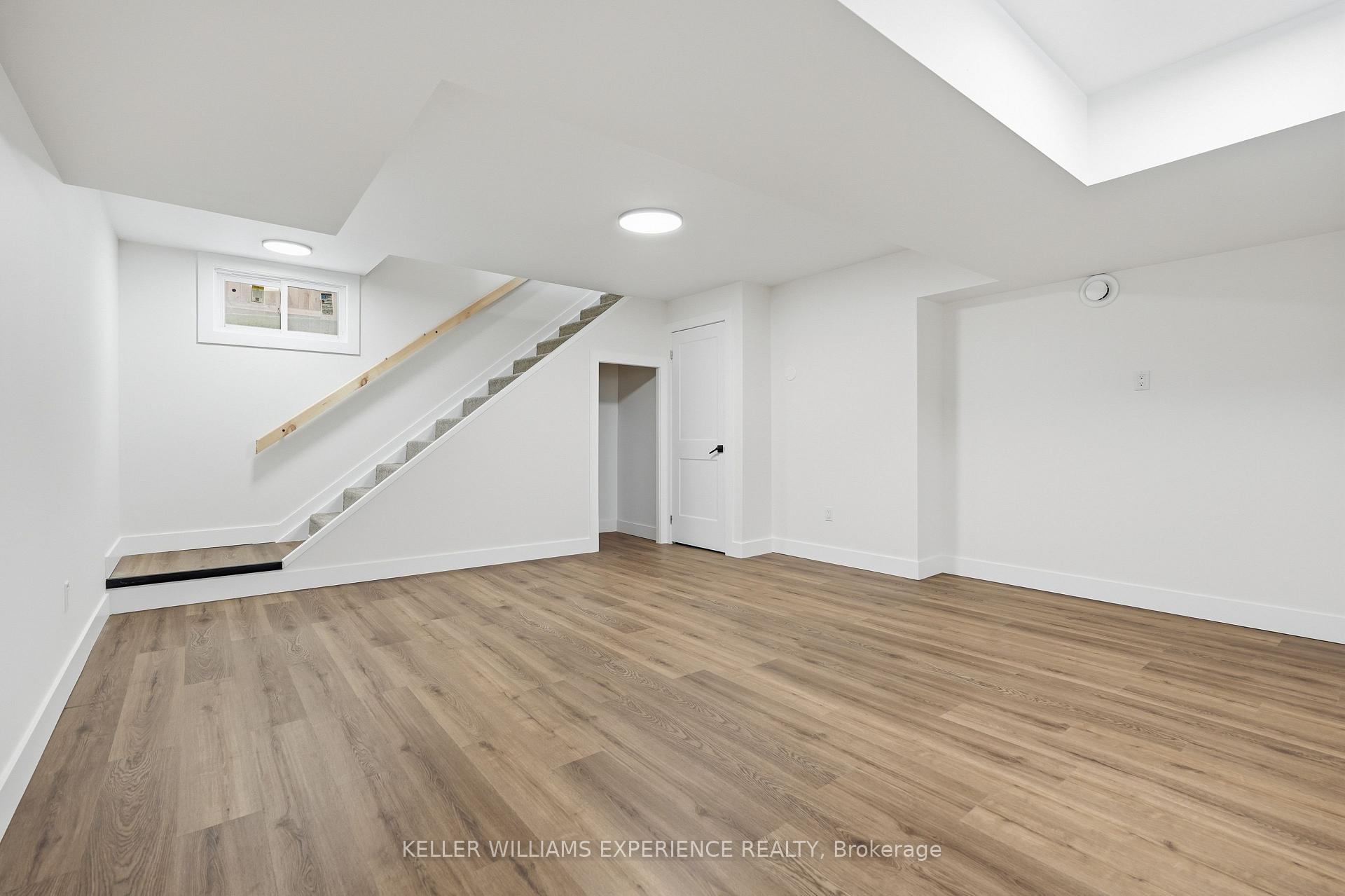 Photo 16 of 240 Ruby Street, Midland — HOMEH
