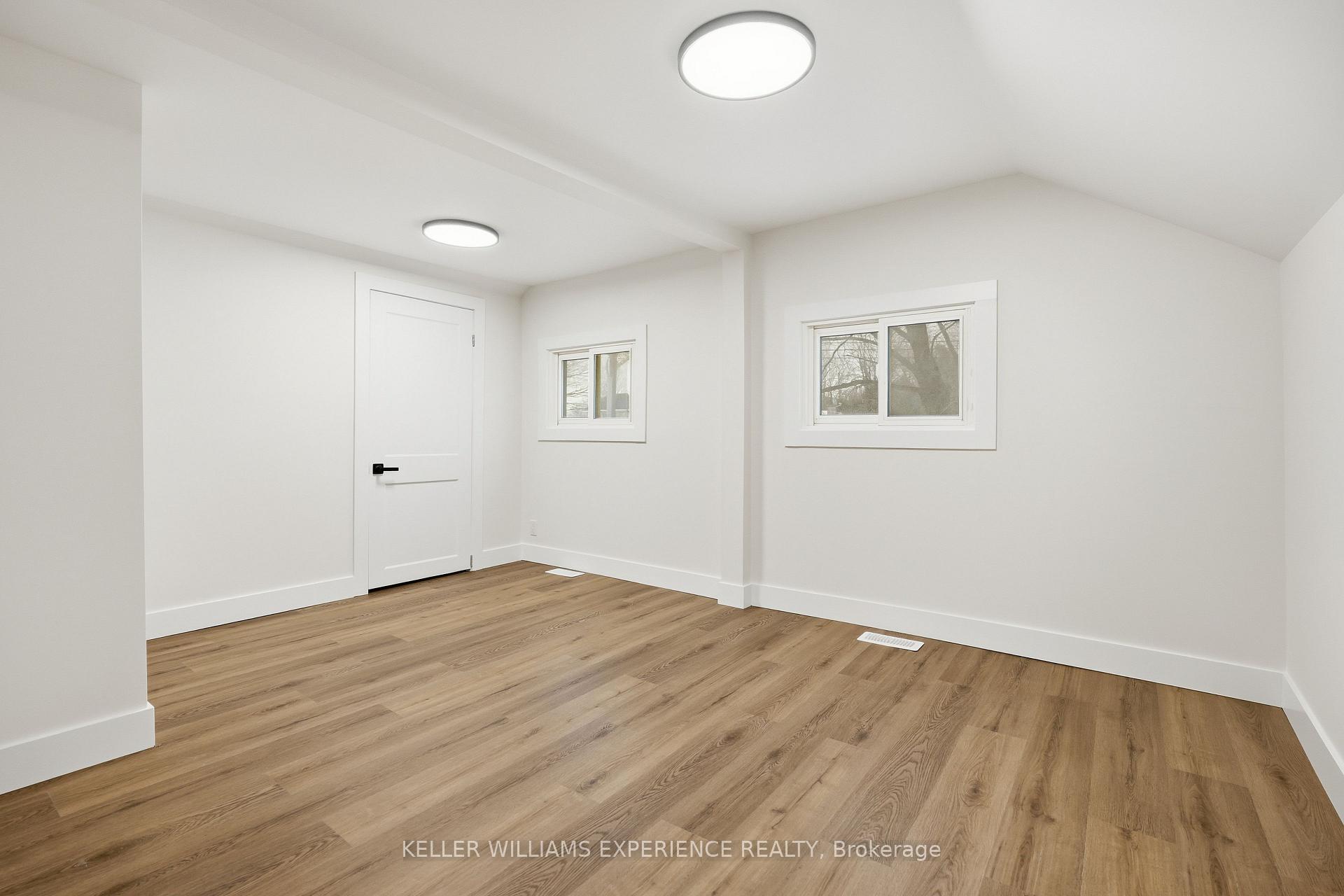 Photo 20 of 240 Ruby Street, Midland — HOMEH