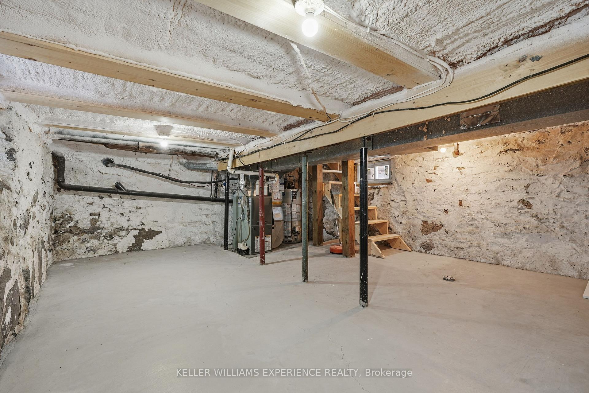Photo 30 of 240 Ruby Street, Midland — HOMEH
