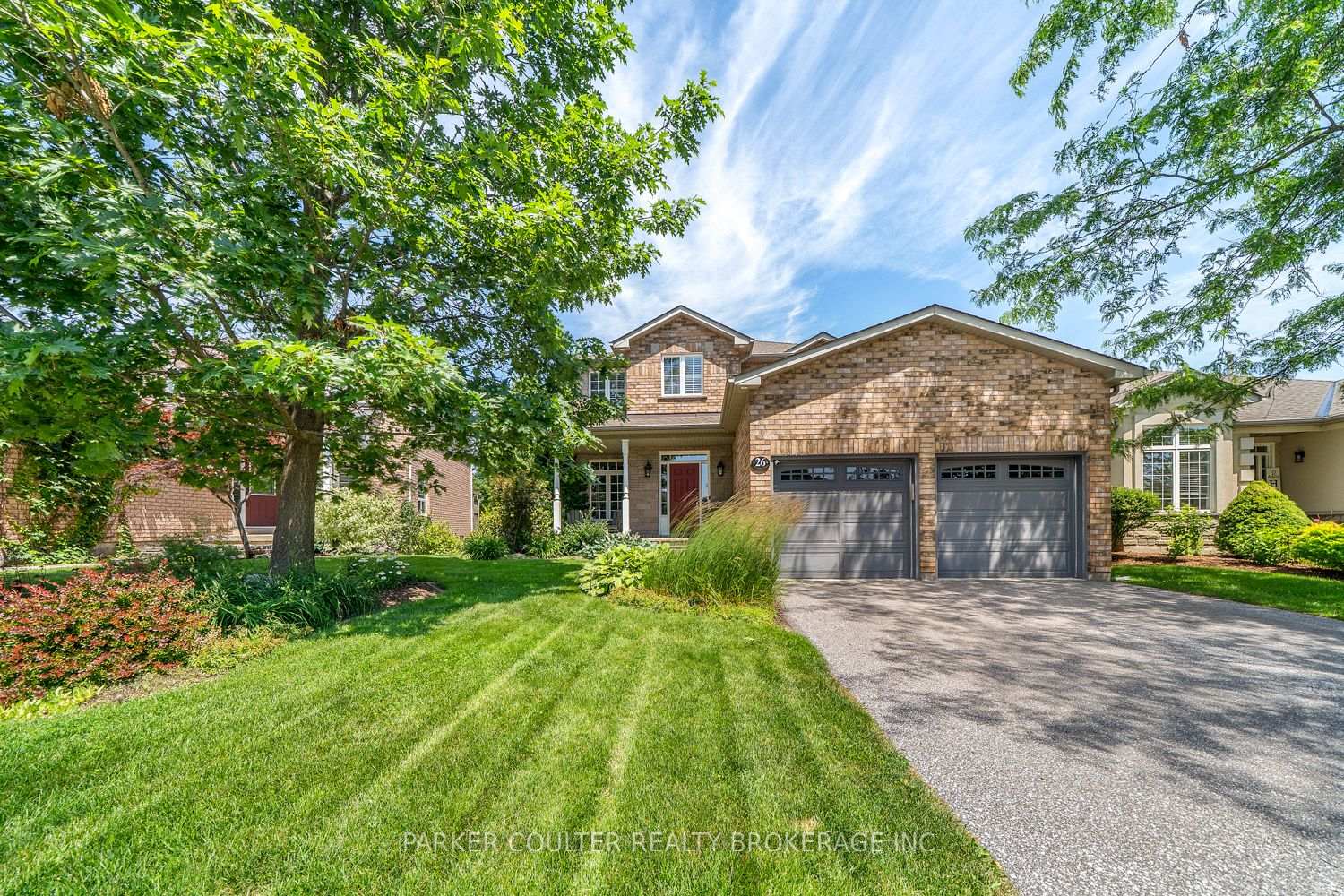 Photo 2 of 26 Stanley Street, Barrie, East Bayfield — HOMEH