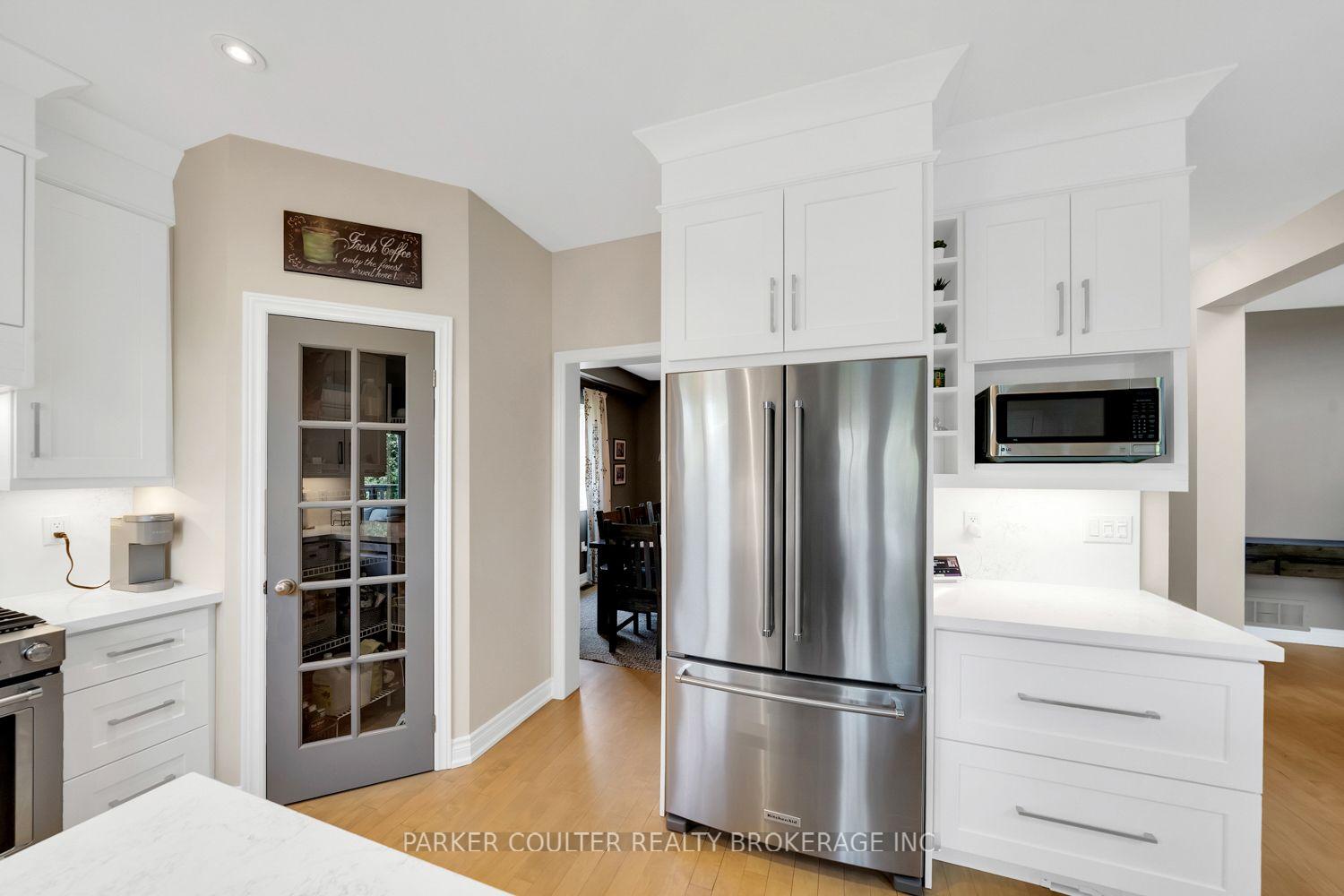 Photo 17 of 26 Stanley Street, Barrie, East Bayfield — HOMEH