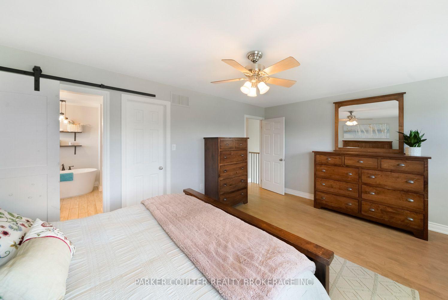 Photo 20 of 26 Stanley Street, Barrie, East Bayfield — HOMEH