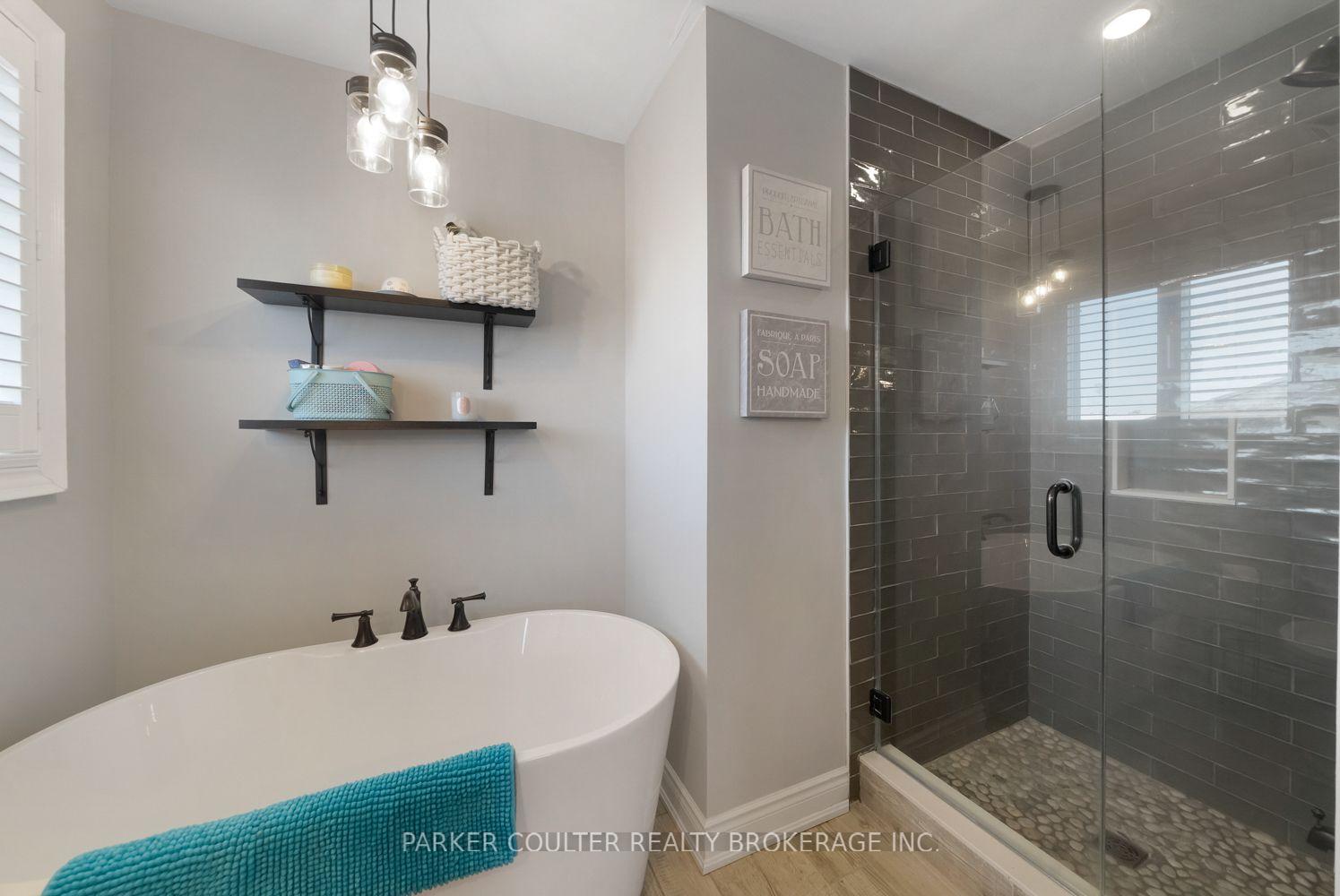 Photo 23 of 26 Stanley Street, Barrie, East Bayfield — HOMEH