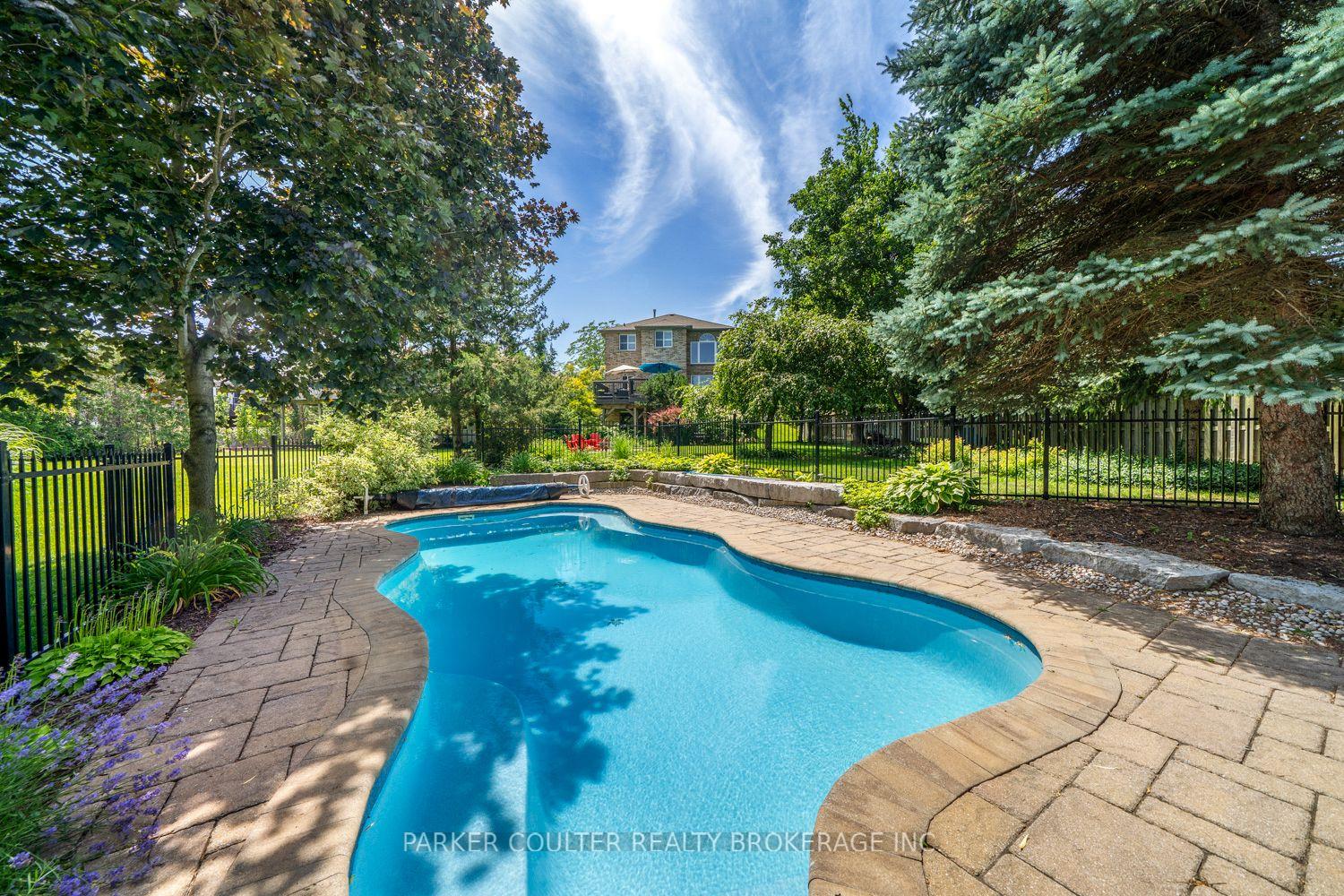 Photo 44 of 26 Stanley Street, Barrie, East Bayfield — HOMEH