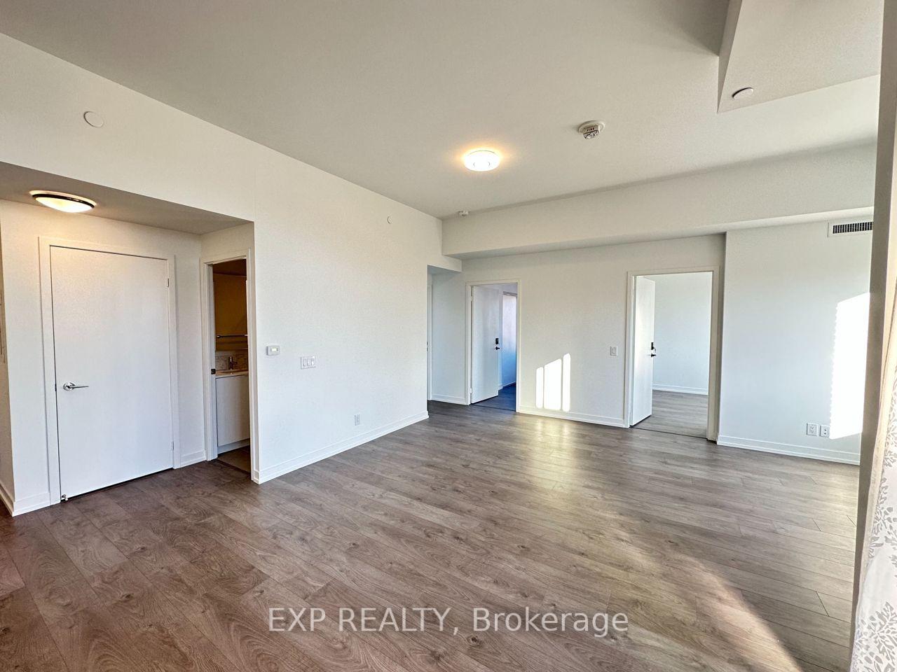 Photo 5 of Unit 404, 270 Dufferin Street, Toronto, South Parkdale — HOMEH