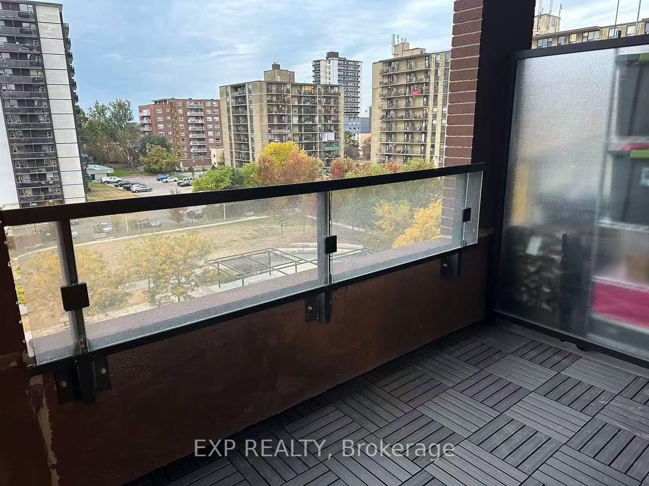Photo 16 of Unit 404, 270 Dufferin Street, Toronto, South Parkdale — HOMEH