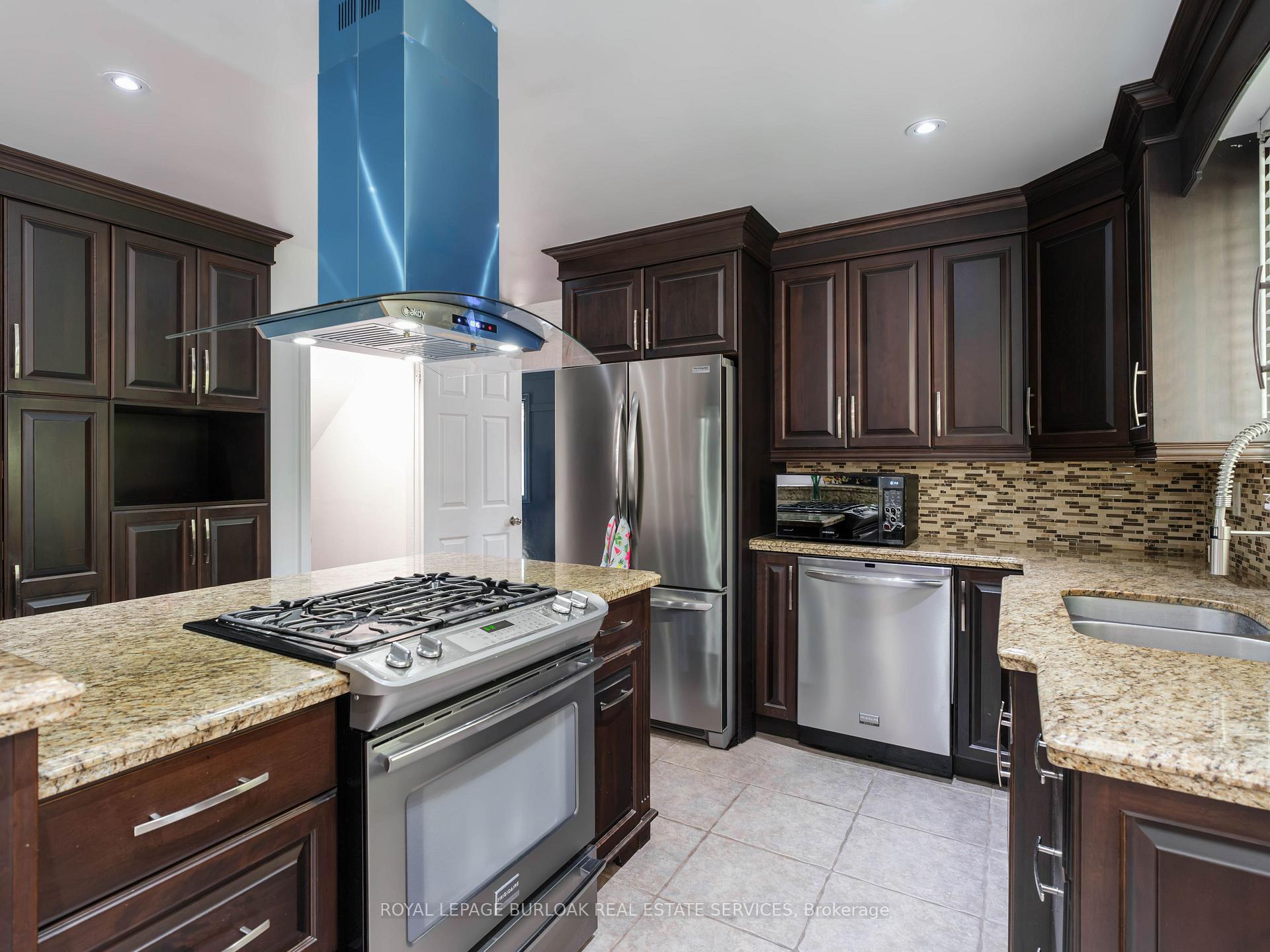 Photo 7 of 10 Porter Avenue, Haldimand — HOMEH