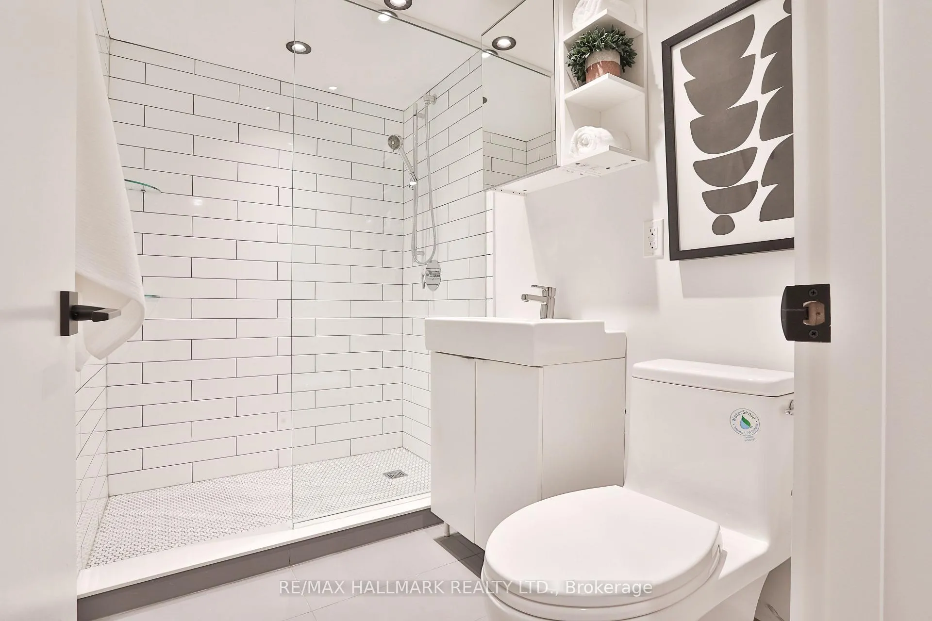 Photo 36 of 35 Palmerston Gardens, Toronto, The Annex — HOMEH