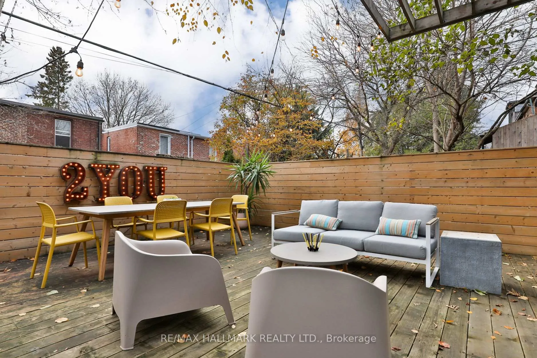 Photo 40 of 35 Palmerston Gardens, Toronto, The Annex — HOMEH
