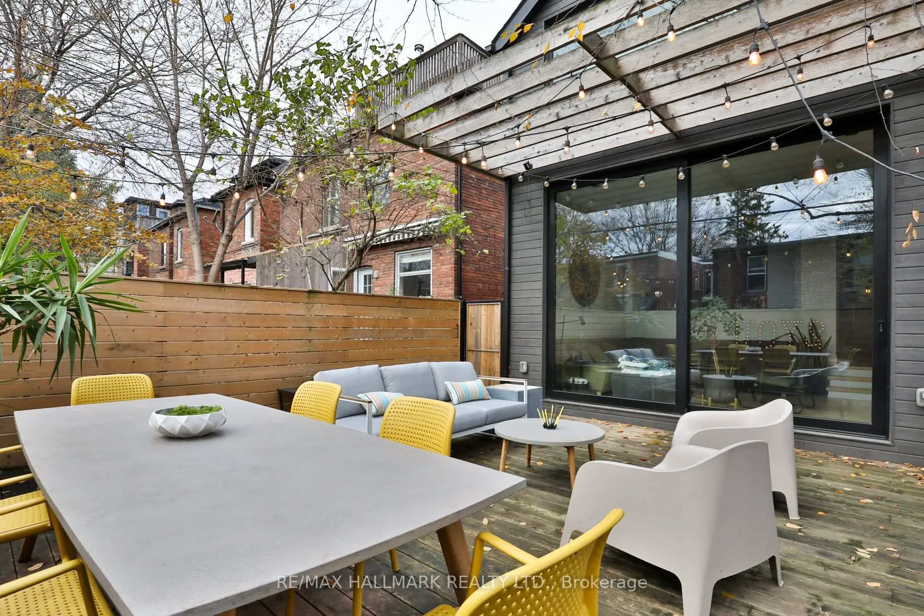 Photo 41 of 35 Palmerston Gardens, Toronto, The Annex — HOMEH