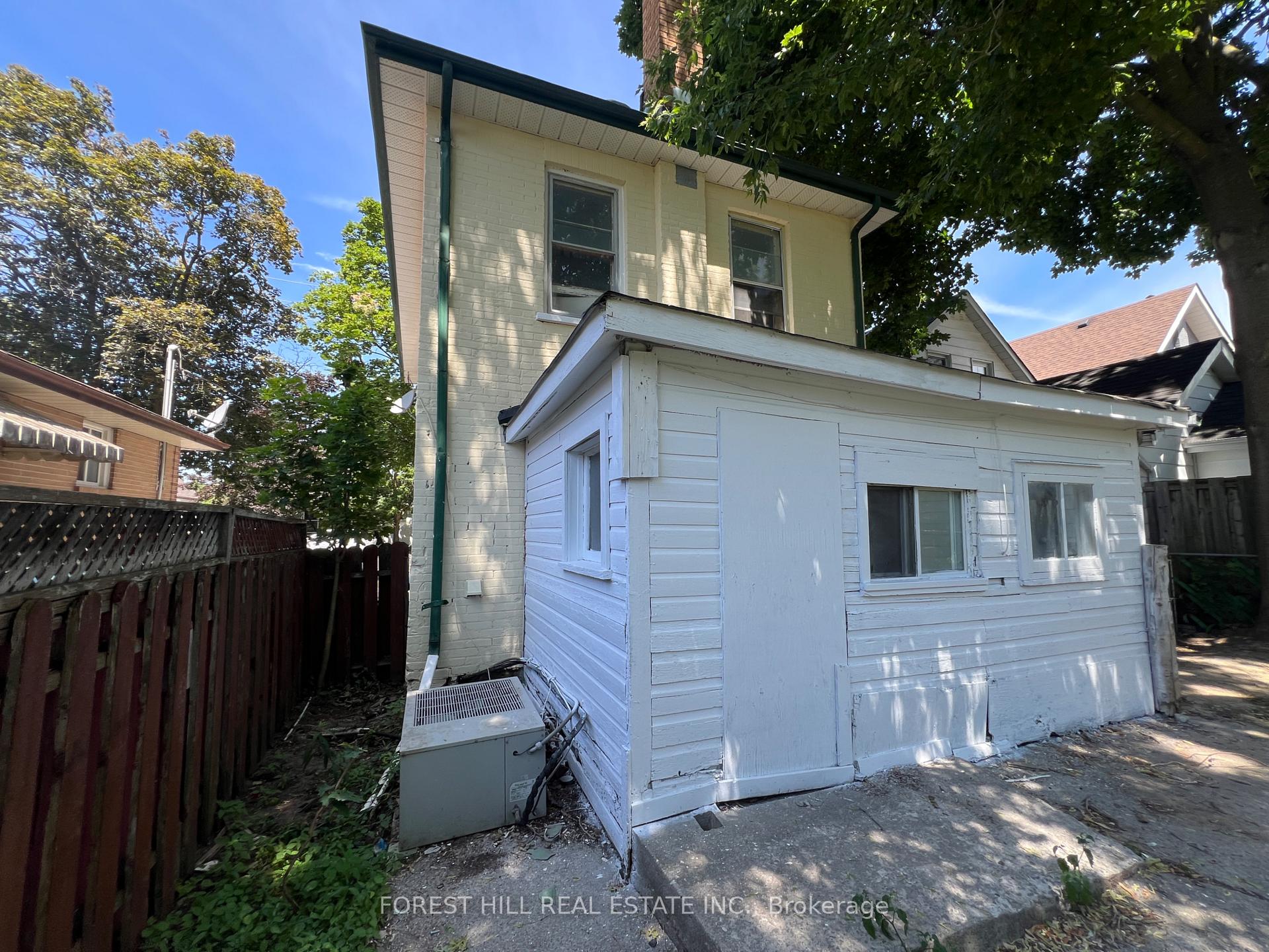 Photo 42 of 639 Brown Street, Peterborough, Otonabee Ward 1 — HOMEH