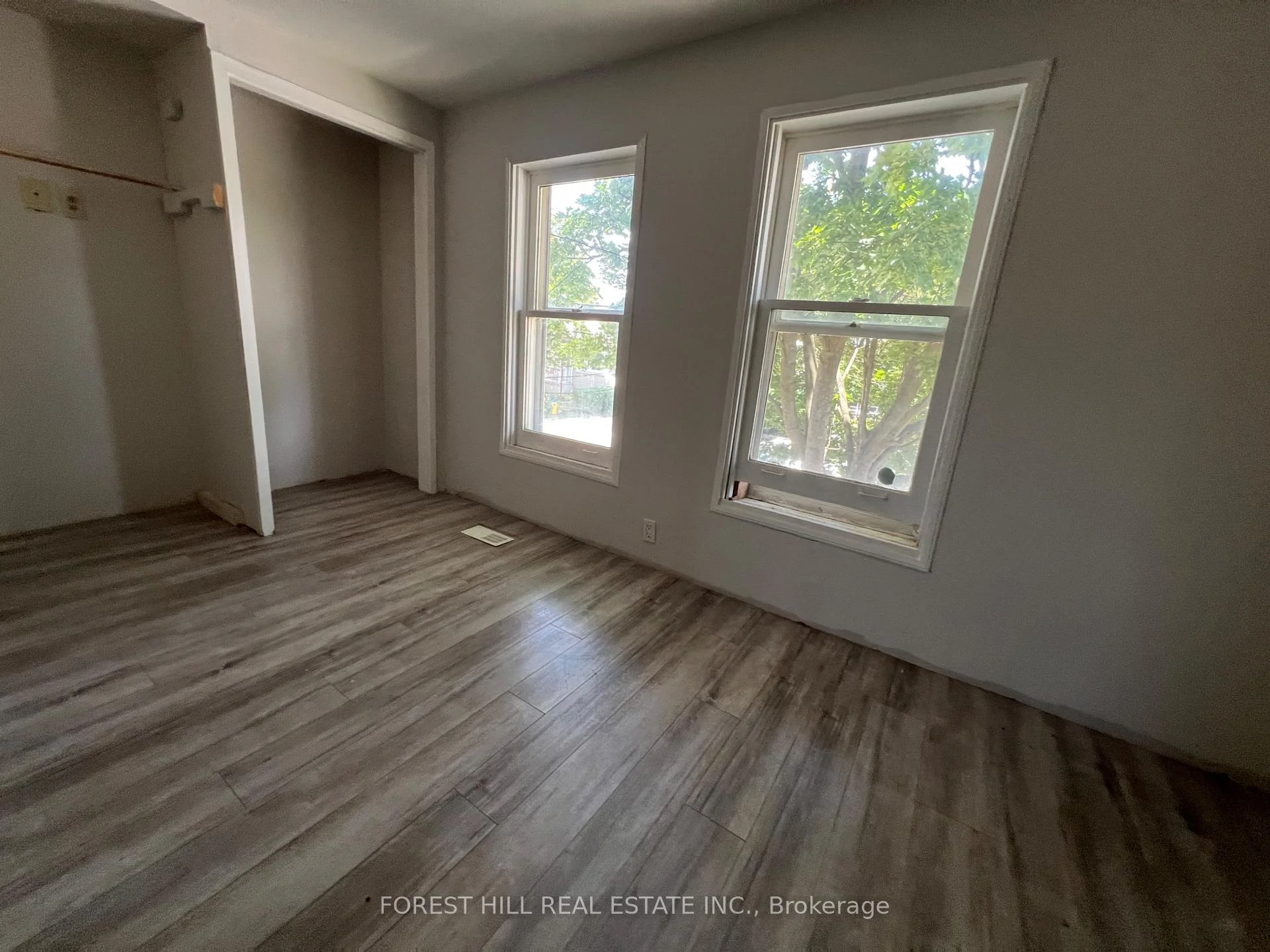 Photo 31 of 639 Brown Street, Peterborough, Otonabee Ward 1 — HOMEH