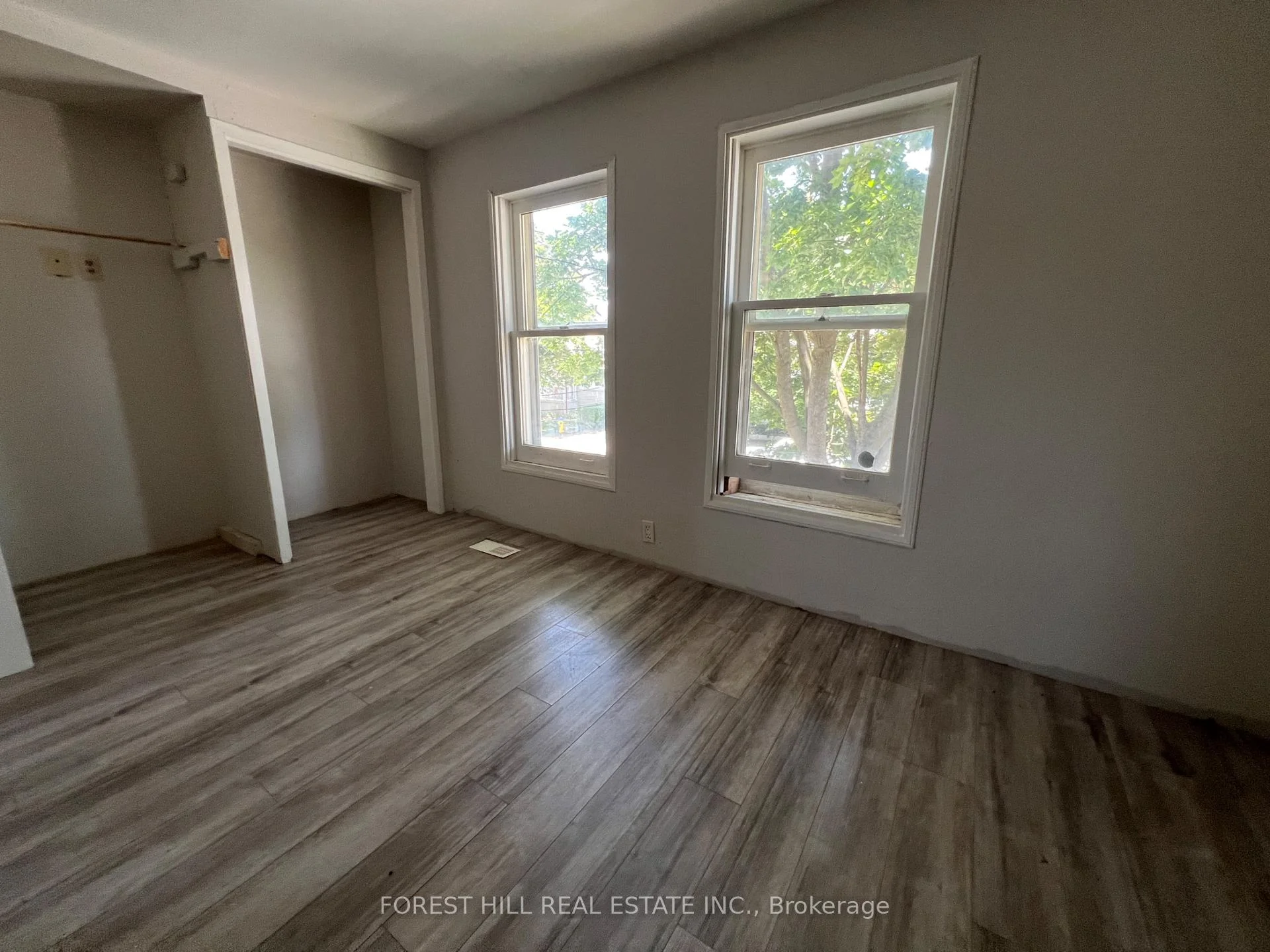 Photo 36 of 639 Brown Street, Peterborough, Otonabee Ward 1 — HOMEH