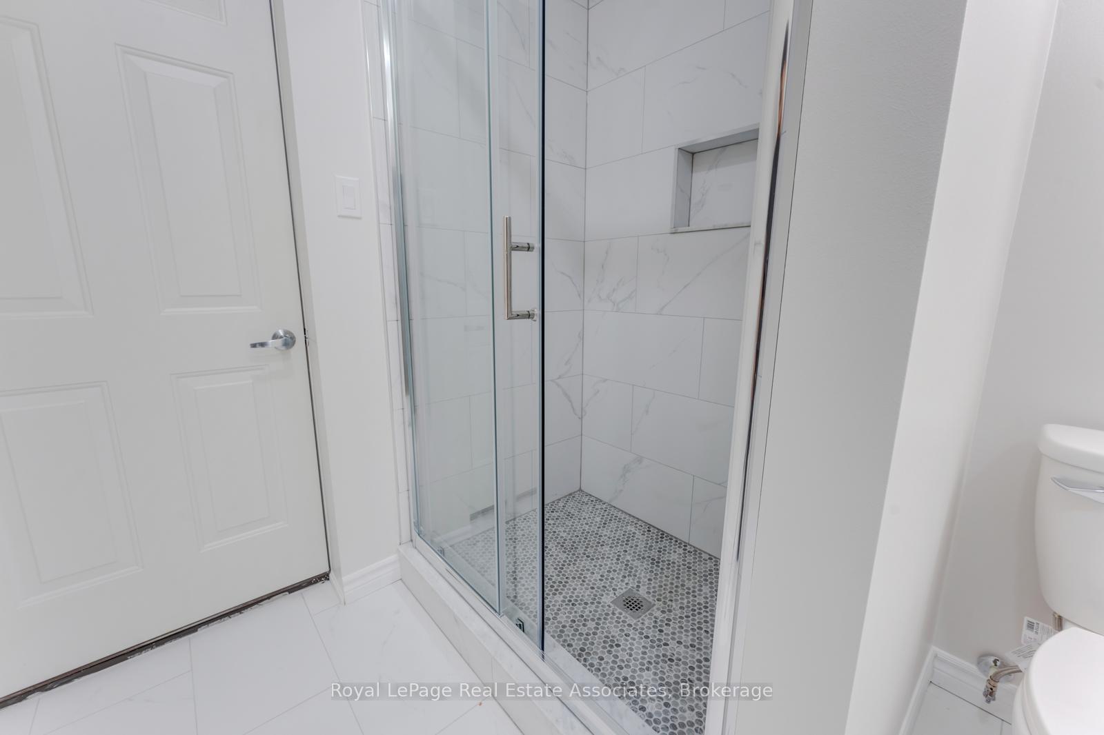 Photo 28 of 1361 Old Zeller Drive, Kitchener, Grand River South — HOMEH