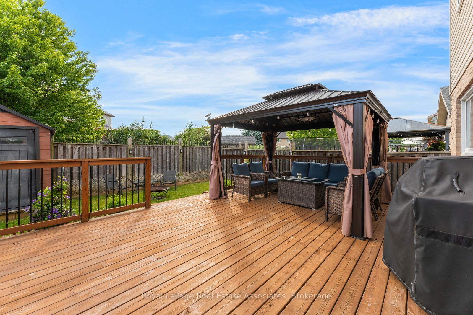 Photo 33 of 1361 Old Zeller Drive, Kitchener, Grand River South — HOMEH