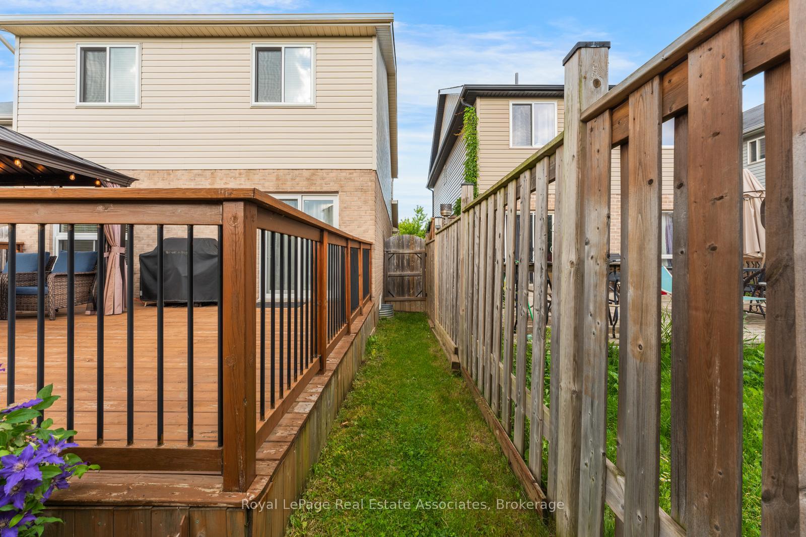 Photo 37 of 1361 Old Zeller Drive, Kitchener, Grand River South — HOMEH