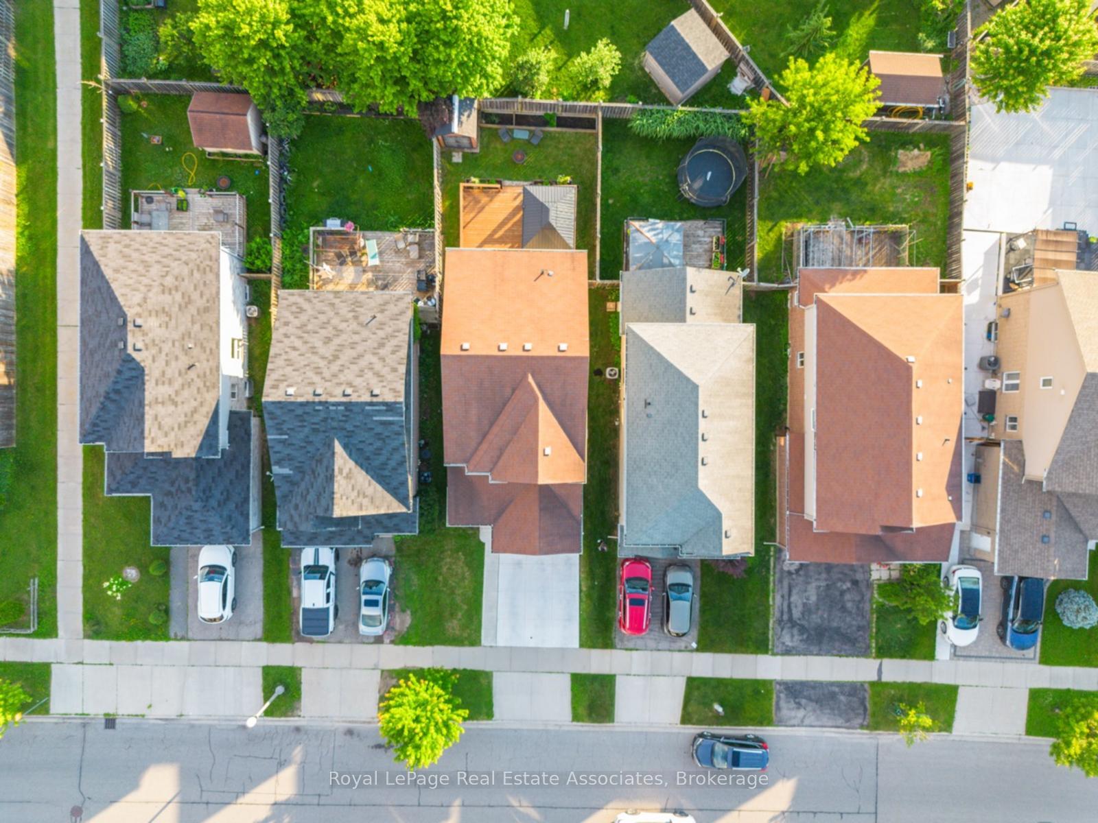 Photo 40 of 1361 Old Zeller Drive, Kitchener, Grand River South — HOMEH