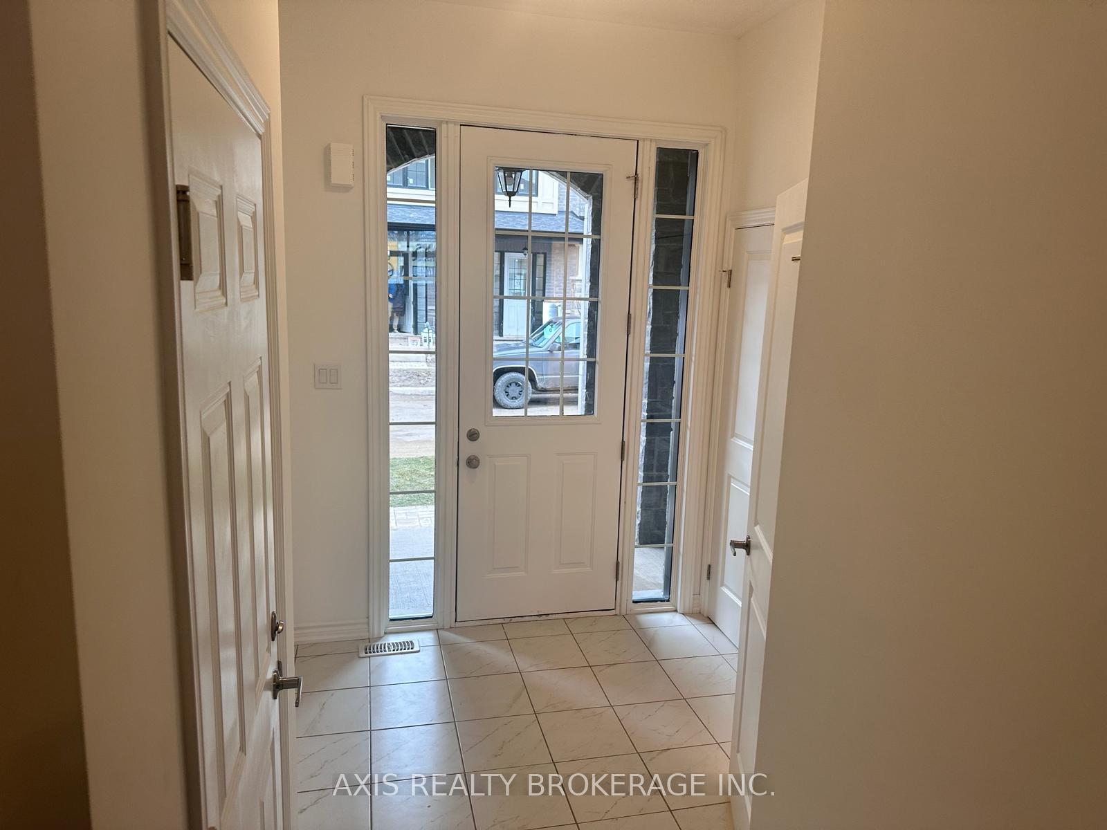 Photo 2 of 7456 Baycrest Common, Niagara Falls, Oldfield — HOMEH