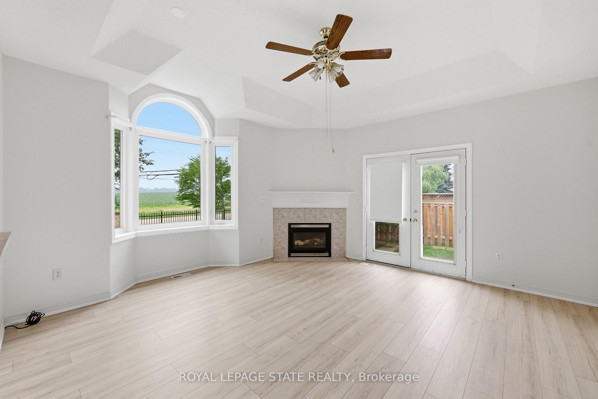 Photo 19 of Unit 74, 98 Sunibel Drive, Hamilton, Rural Glanbrook — HOMEH