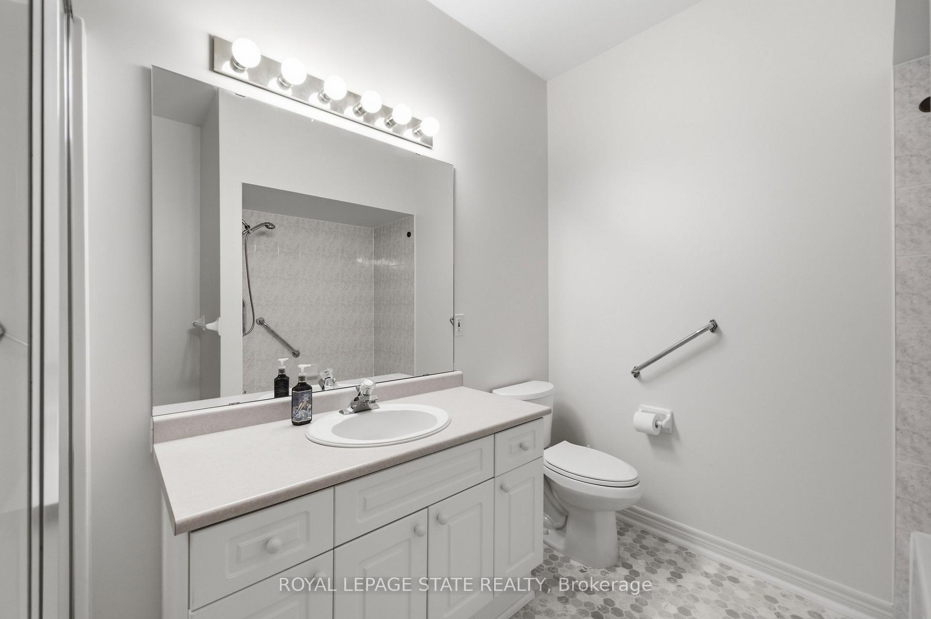 Photo 30 of Unit 74, 98 Sunibel Drive, Hamilton, Rural Glanbrook — HOMEH