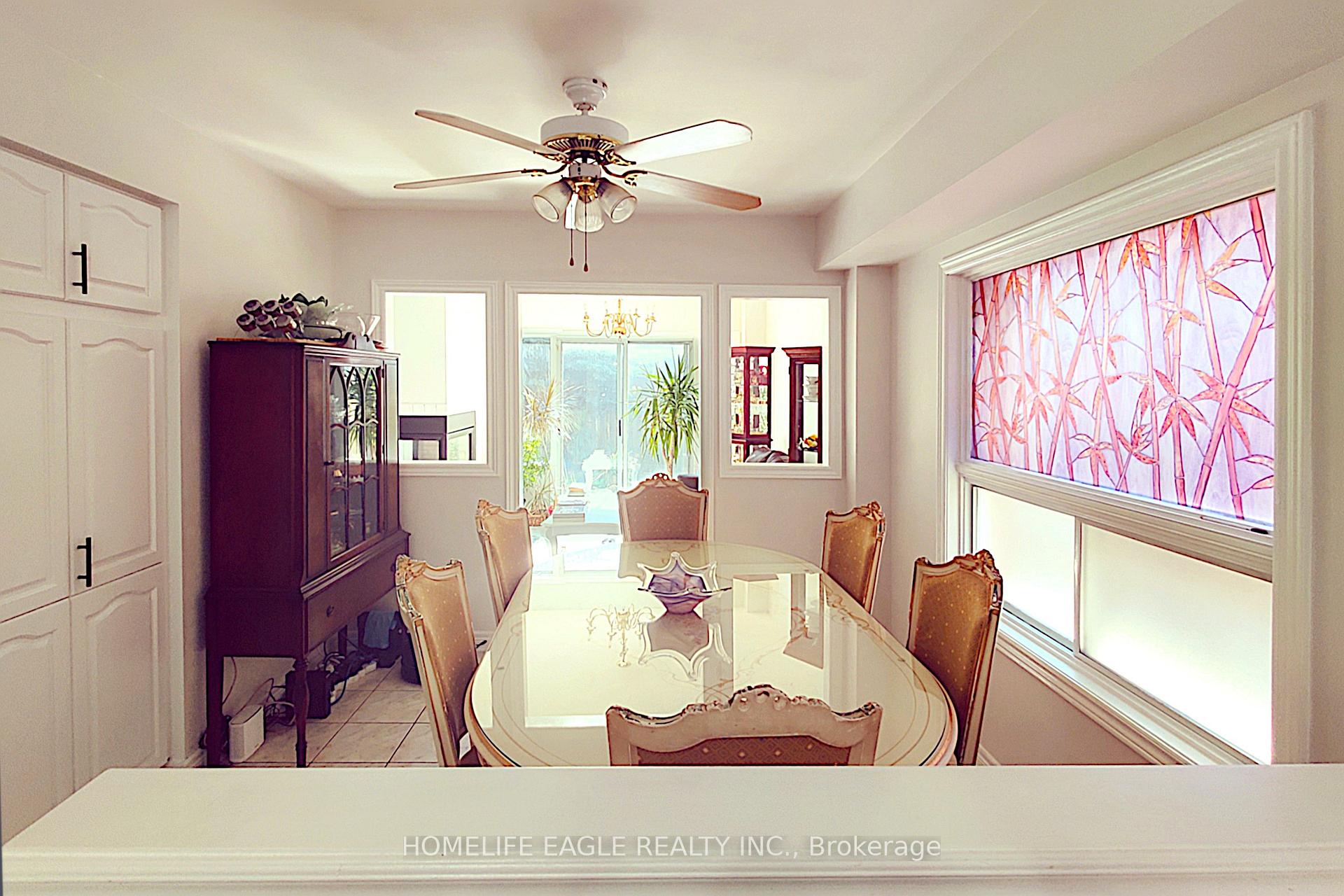 Photo 10 of 12 Indigo Street, Richmond Hill, Rouge Woods — HOMEH