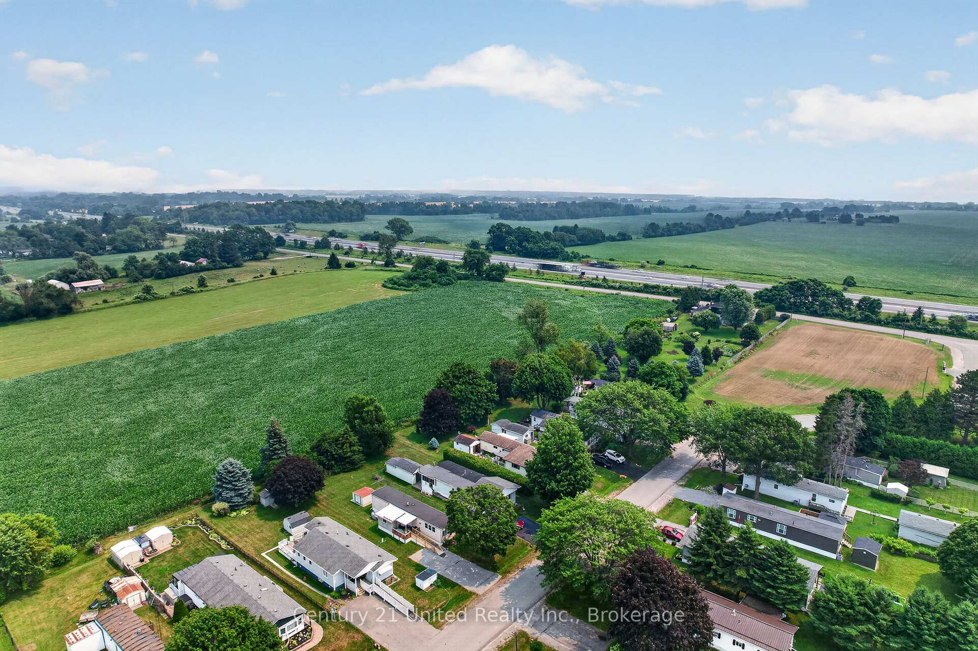 Photo 9 of 13 Hillview Drive, Hamilton Township, Rural Hamilton — HOMEH