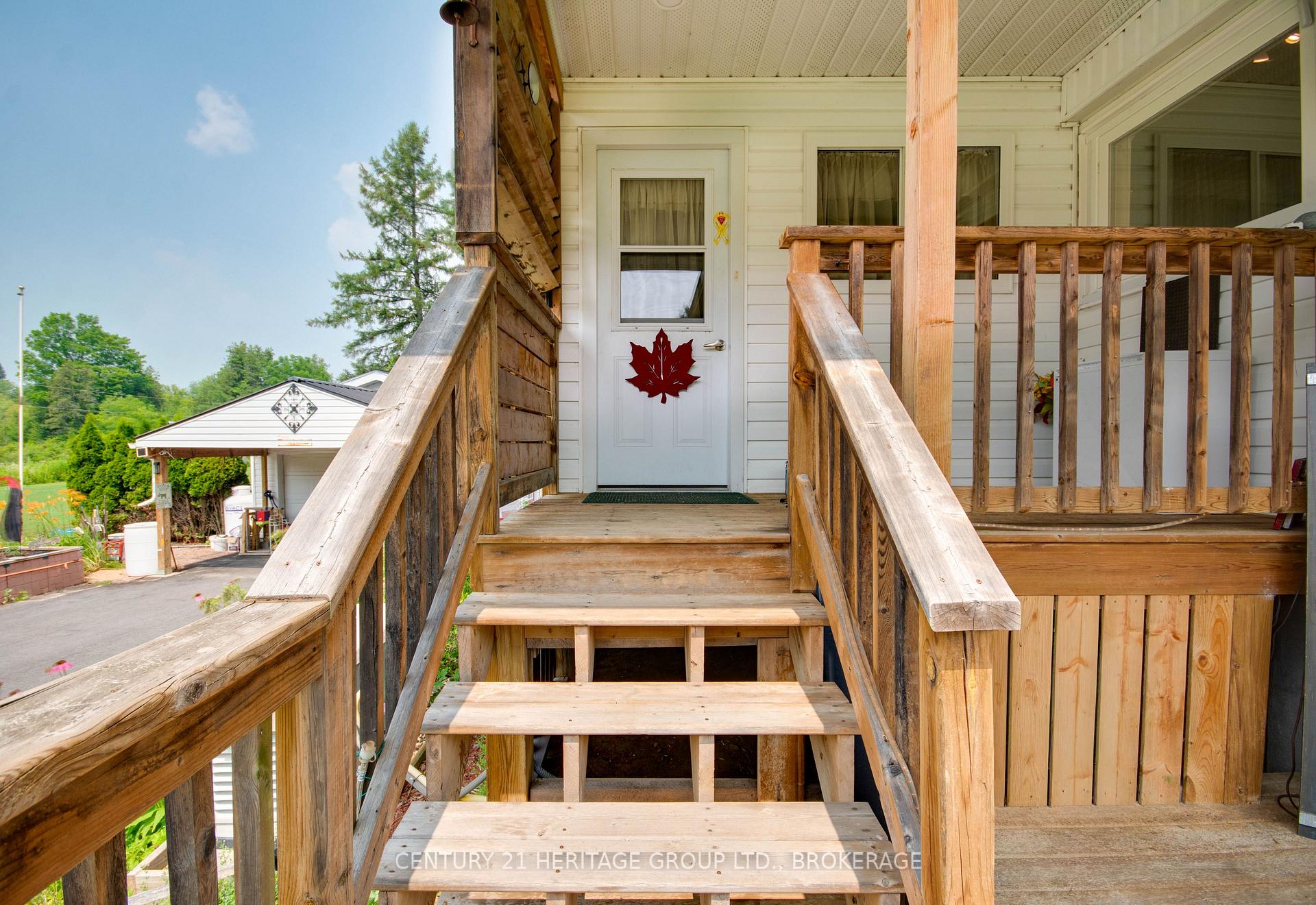 Photo 8 of 4309 Maple Drive, Frontenac, Frontenac South — HOMEH