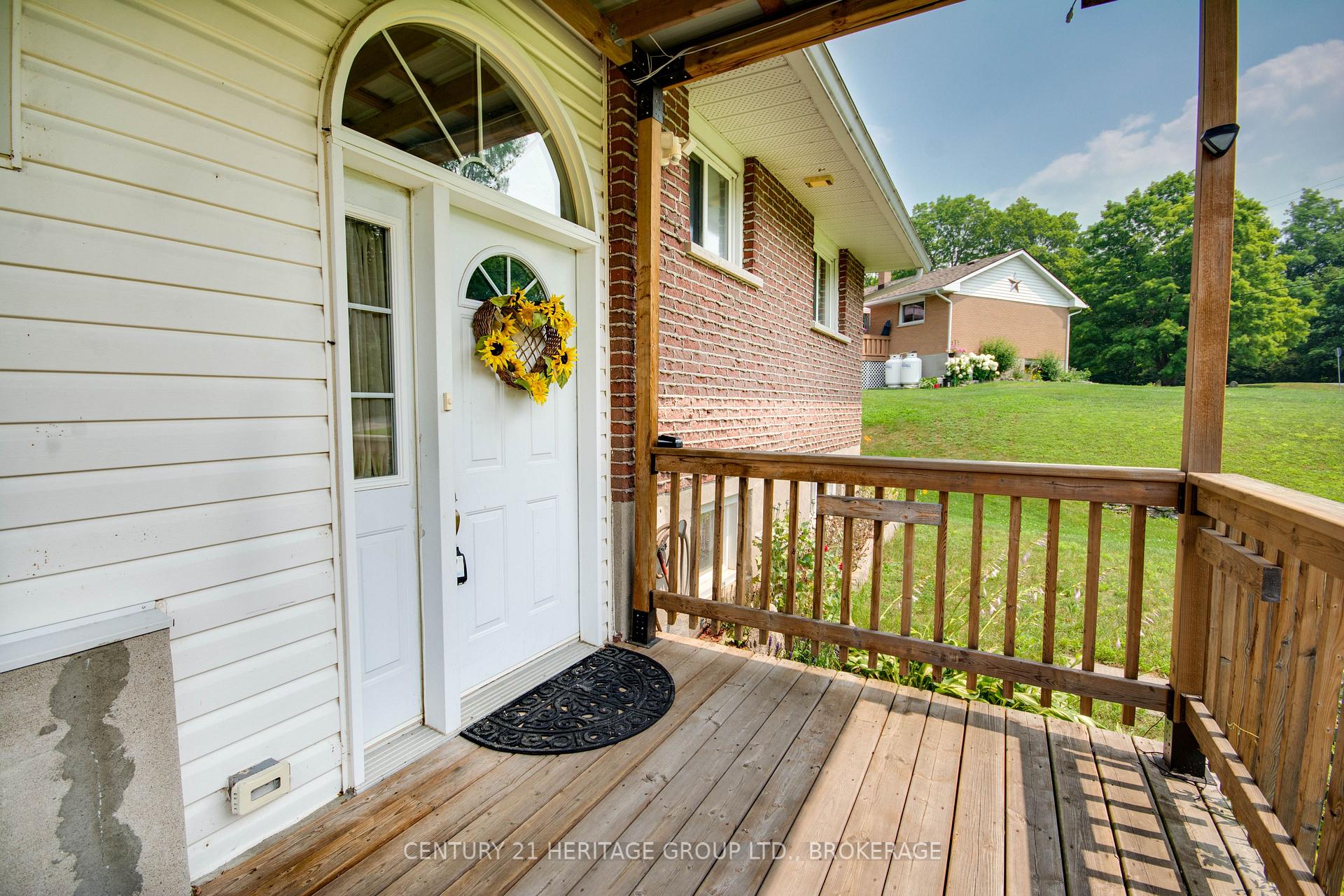 Photo 12 of 4309 Maple Drive, Frontenac, Frontenac South — HOMEH