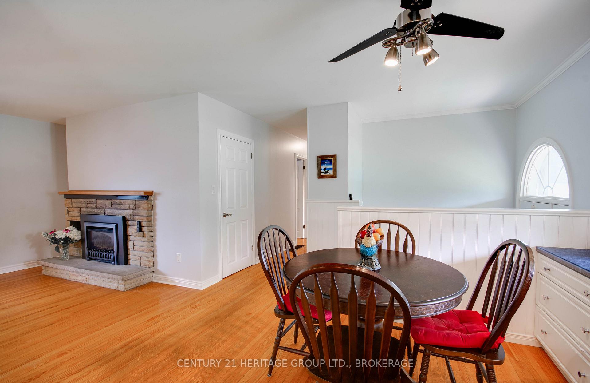 Photo 32 of 4309 Maple Drive, Frontenac, Frontenac South — HOMEH