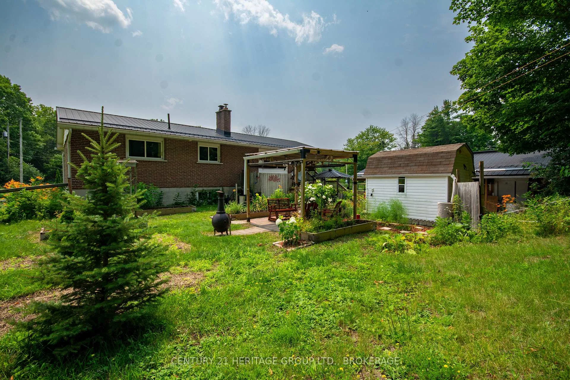 Photo 16 of 4309 Maple Drive, Frontenac, Frontenac South — HOMEH