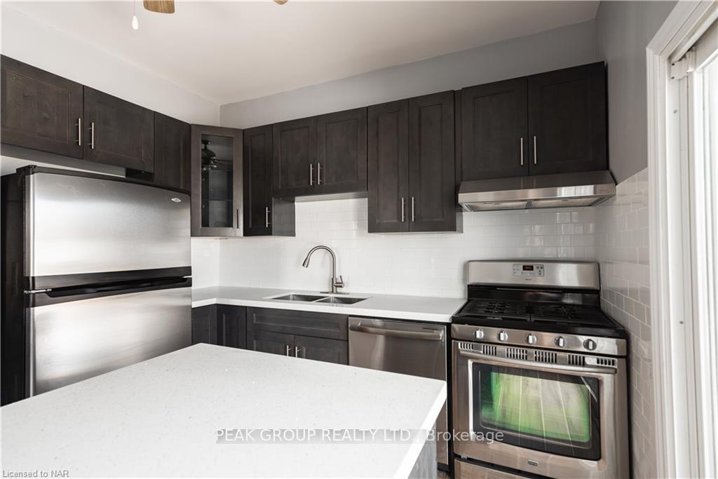 Photo 7 of 4747 Fourth Avenue, Niagara Falls, Cherrywood — HOMEH