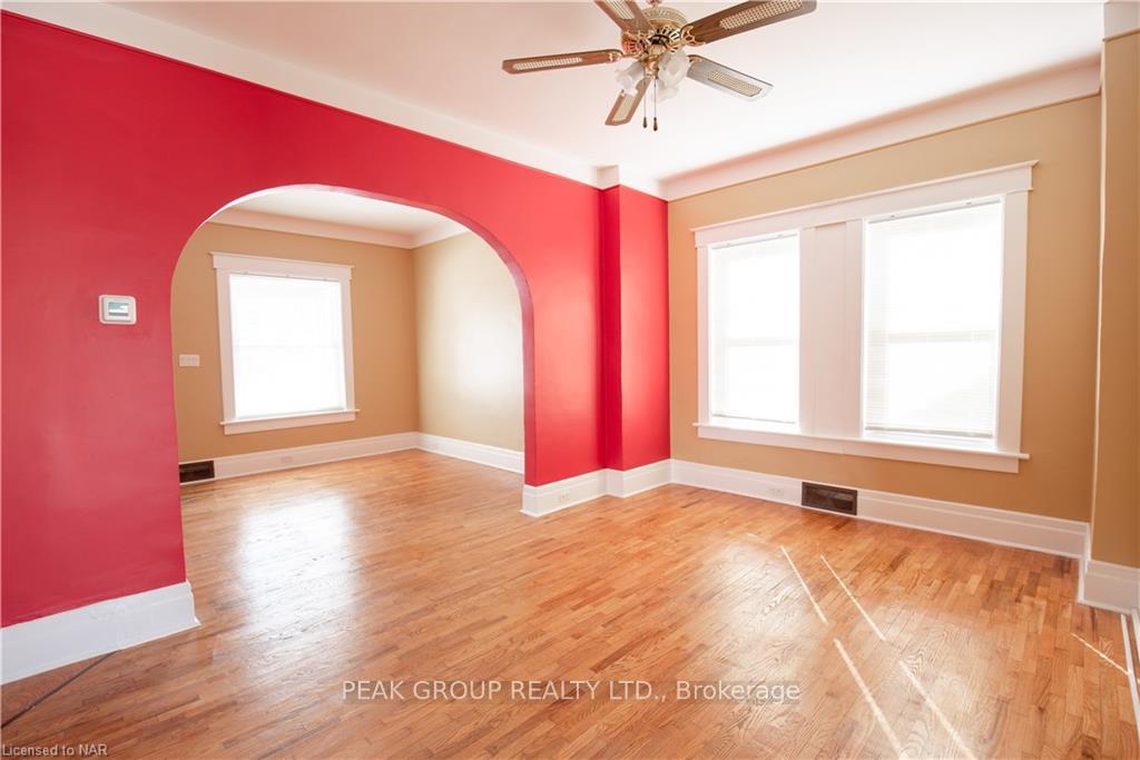 Photo 13 of 4747 Fourth Avenue, Niagara Falls, Cherrywood — HOMEH